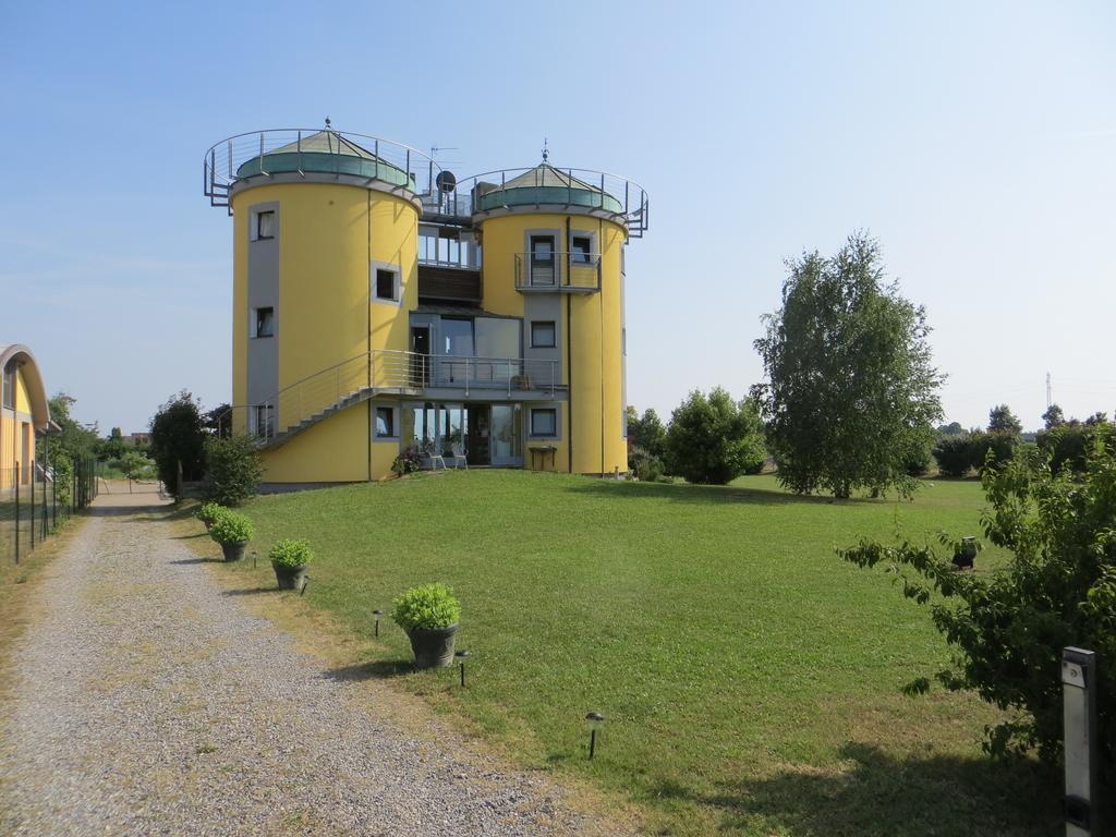 I Silos Guest House Серіате Екстер'єр фото